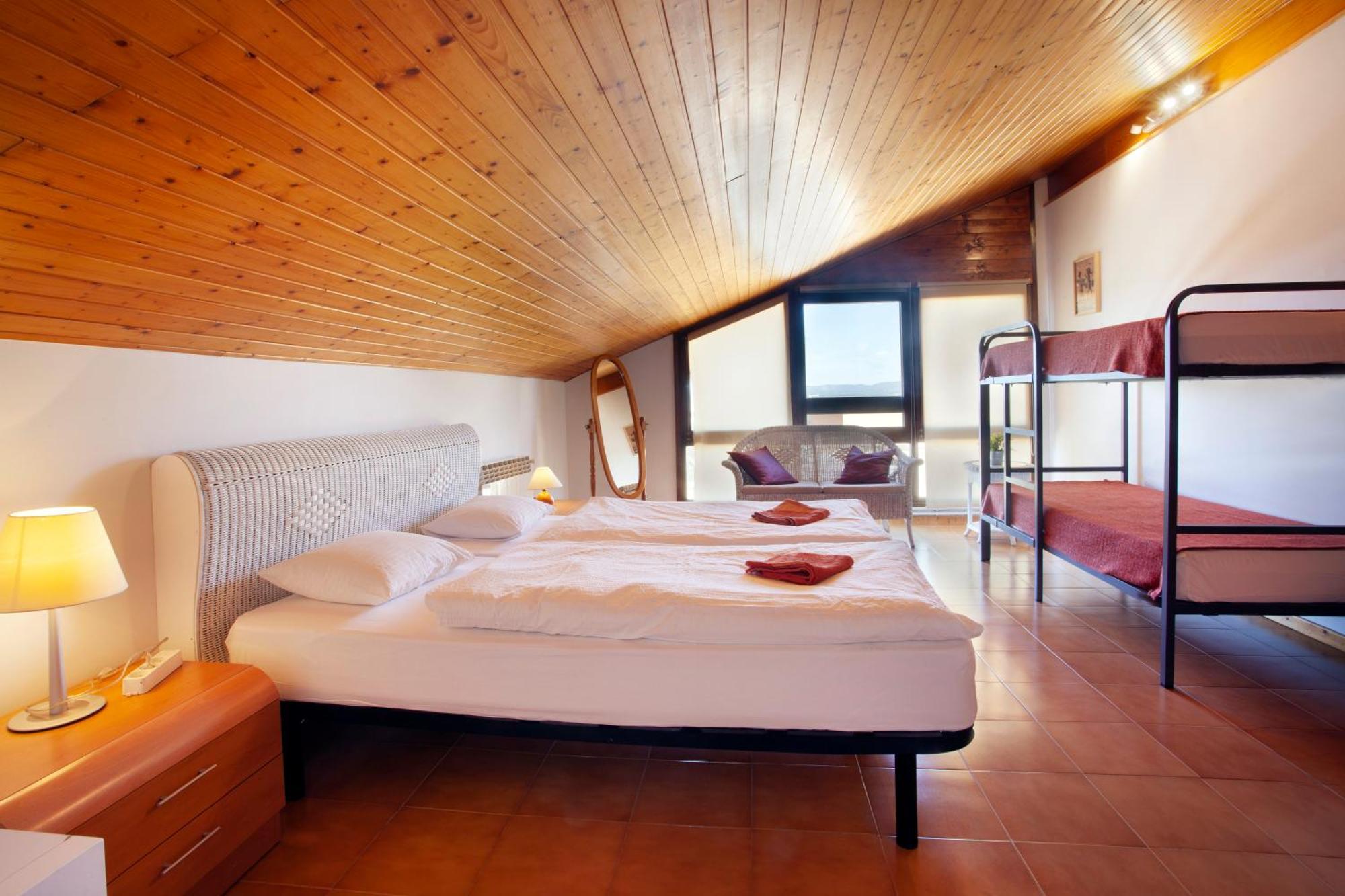 Hotel Aaccent Montblanc - Prenafeta Exteriér fotografie
